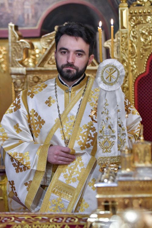 Duminica Sfintelor Paști la Catedrala Patriarhală Poza 210971