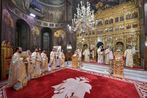 Duminica Sfintelor Paști la Catedrala Patriarhală Poza 210999