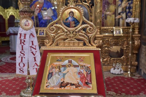 Vecernia din prima zi de Paști la Catedrala Patriarhală Poza 211069