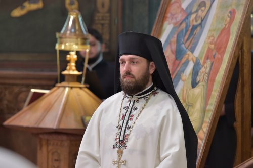 Vecernia din prima zi de Paști la Catedrala Patriarhală Poza 211075