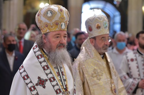 Vecernia din prima zi de Paști la Catedrala Patriarhală Poza 211079