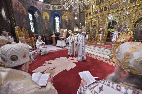Vecernia din prima zi de Paști la Catedrala Patriarhală Poza 211090