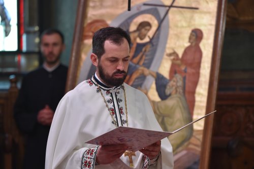 Vecernia din prima zi de Paști la Catedrala Patriarhală Poza 211108
