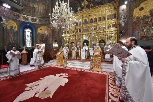 Vecernia din prima zi de Paști la Catedrala Patriarhală Poza 211111
