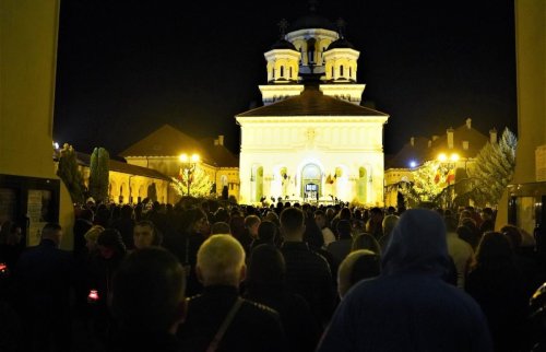 Sărbătoarea Paștelui la Catedrala Arhiepiscopală din Alba Iulia Poza 211221