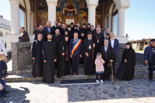 Binecuvântare arhierească la Mănăstirea Sita Buzăului Poza 211442