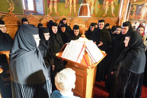 Binecuvântare arhierească la Mănăstirea Sita Buzăului Poza 211445
