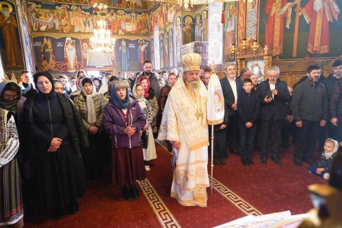 Binecuvântare arhierească la Mănăstirea Sita Buzăului Poza 211446