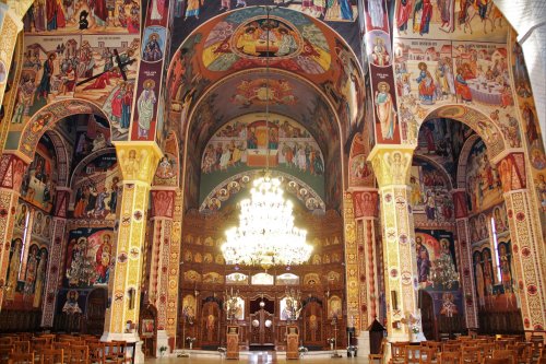 Catedrala „Învierea Domnului”, cel mai mare lăcaş din Alba şi Mureş construit după ’90 Poza 211505