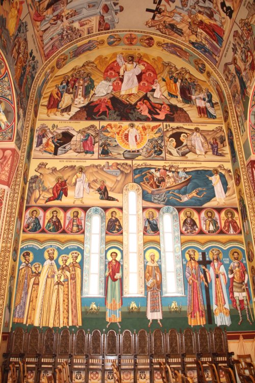 Catedrala „Învierea Domnului”, cel mai mare lăcaş din Alba şi Mureş construit după ’90 Poza 211510