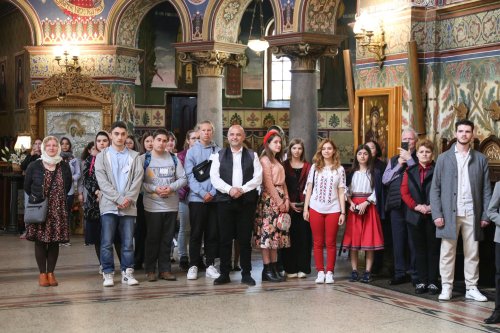 Premii pentru liceeni la Olimpiada naţională de religie de la Sibiu Poza 212033