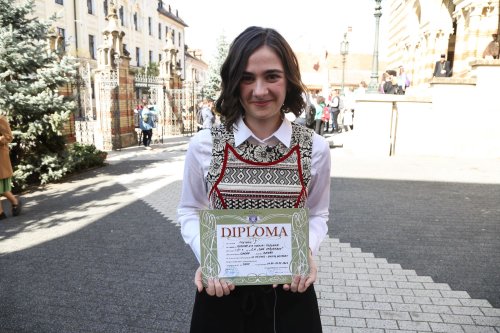 Premii pentru liceeni la Olimpiada naţională de religie de la Sibiu Poza 212055