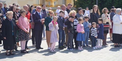 Liturghie și procesiune la catedrala din Alba Iulia Poza 212228