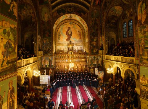 Concert caritabil organizat de studenții teologi din București Poza 212665