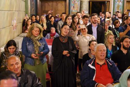 Concert caritabil organizat de studenții teologi din București Poza 212687