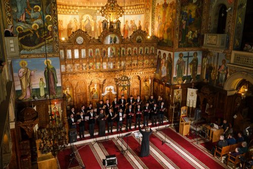 Concert „Cantus Domini” la Biserica „Sfântul Elefterie”‑Nou Poza 213487
