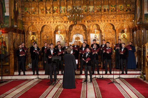 Concert „Cantus Domini” la Biserica „Sfântul Elefterie”‑Nou Poza 213488