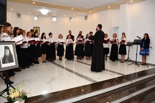 Festival coral dedicat primului Patriarh al Bisericii Ortodoxe Române Poza 213346
