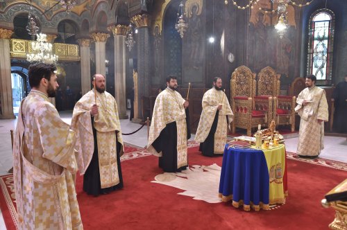 Regii României au fost pomeniți la Catedrala Patriarhală Poza 213351