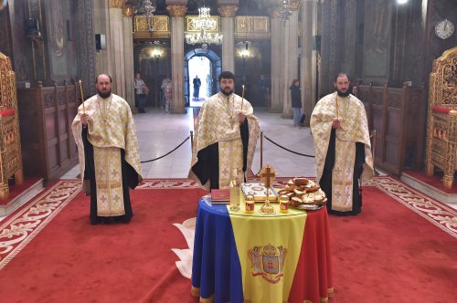 Regii României au fost pomeniți la Catedrala Patriarhală Poza 213352