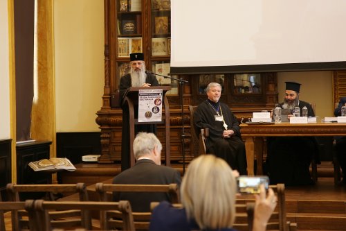 Simpozionul internațional  „Studia Theologica Doctoralia”, la Iași Poza 213341