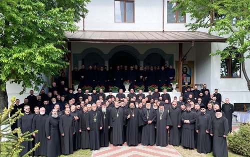 Conferință semestrială preoțească la Botoșani Poza 213430