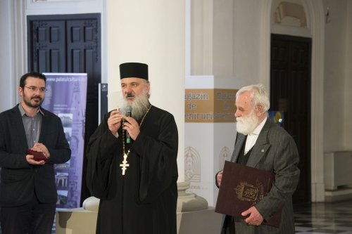 Crucea Moldavă oferită maestrului Ștefan Câlția la Iași Poza 213564