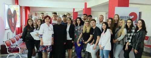 Noi campanii de donare de sânge organizate de voluntarii bucureșteni Poza 213643
