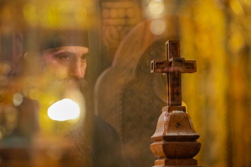 Hirotonie întru preot pentru un diacon psalt de la Catedrala Patriarhală Poza 213784