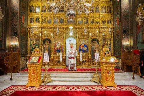 Hirotonie întru preot pentru un diacon psalt de la Catedrala Patriarhală Poza 213801
