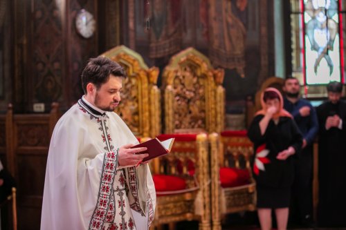 Hirotonie întru preot pentru un diacon psalt de la Catedrala Patriarhală Poza 213859