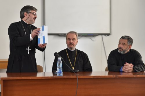Lansare de carte la Facultatea de Teologie Ortodoxă din Bucureşti Poza 214124