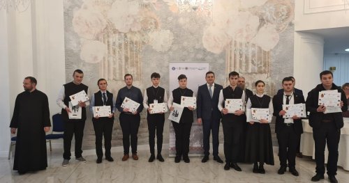Elevii seminarului bucureștean au obținut premii la olimpiadele naționale Poza 214333