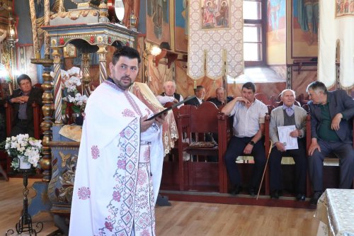 Recunoştinţă pentru familiile din Boița, judeţul Sibiu, cu peste 50 de ani de căsnicie Poza 214312