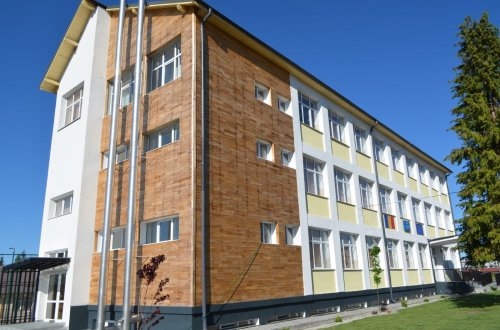Binecuvântarea lucrărilor la Școala Gimnazială „Avram Iancu” din Beliș, Cluj Poza 214392