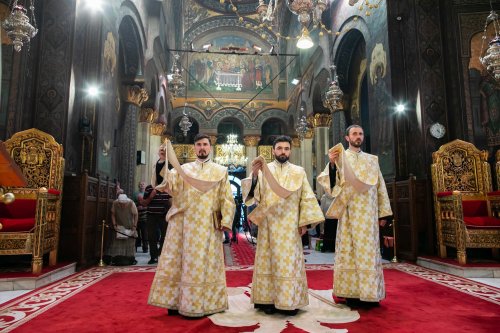 Laudă de seară adusă Sfinţilor Împăraţi la Catedrala Patriarhală Poza 214467