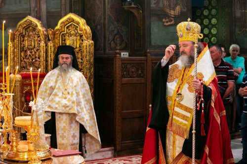 Laudă de seară adusă Sfinţilor Împăraţi la Catedrala Patriarhală Poza 214507