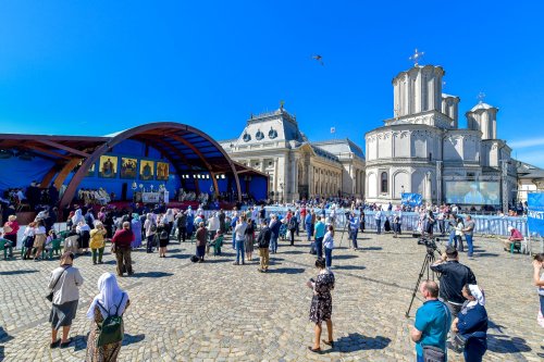 Hramul istoric al Catedralei Patriarhale Poza 214638