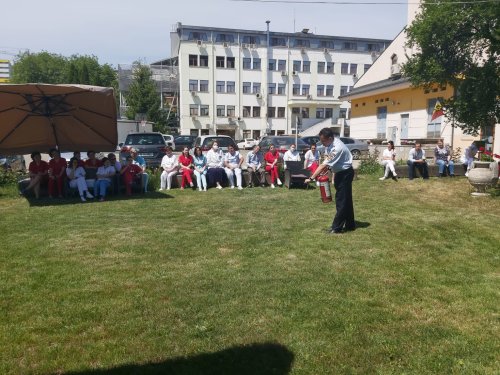 Instructaj privind situațiile de urgență la Spitalul „Providența” din Iași Poza 214984