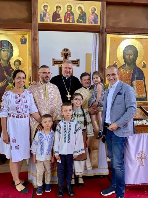 Credincioșii români din Austria au primit binecuvântarea sfinților Poza 215069