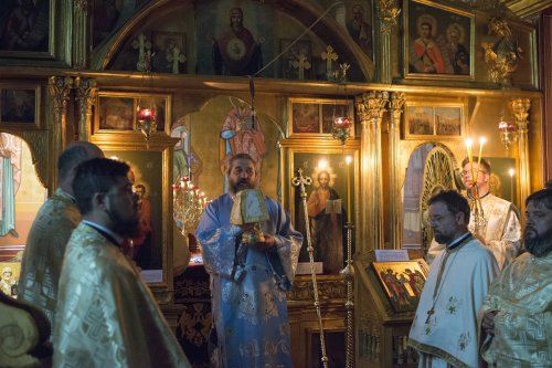 Slujire arhierească la Facultatea de Teologie Ortodoxă din Iași Poza 215223