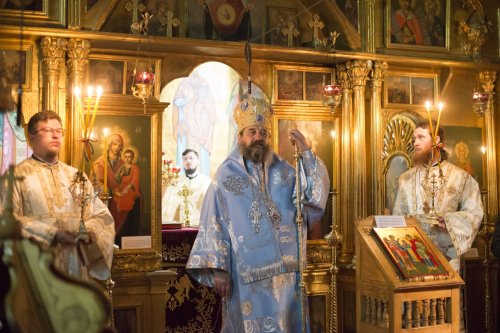 Slujire arhierească la Facultatea de Teologie Ortodoxă din Iași Poza 215224