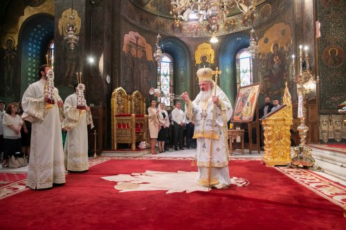 Consilier patriarhal de la Cancelaria Sfântului Sinod, hirotonit întru preot Poza 215531