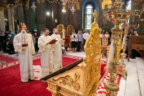 Consilier patriarhal de la Cancelaria Sfântului Sinod, hirotonit întru preot Poza 215542
