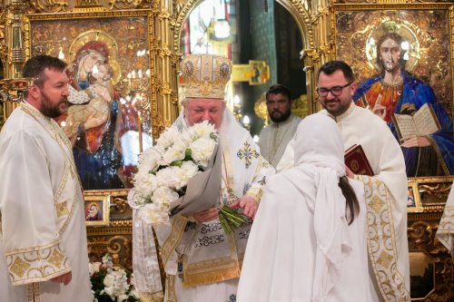 Consilier patriarhal de la Cancelaria Sfântului Sinod, hirotonit întru preot Poza 215554