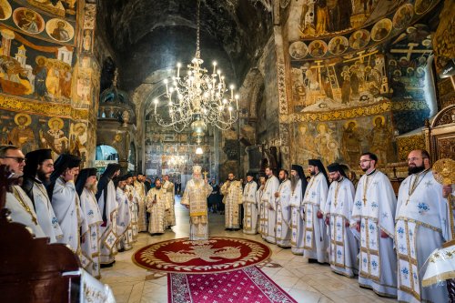 Duminica vindecării orbului la catedrala din Suceava Poza 215686