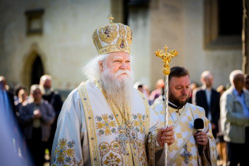 Duminica vindecării orbului la catedrala din Suceava Poza 215705