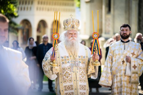 Duminica vindecării orbului la catedrala din Suceava Poza 215708