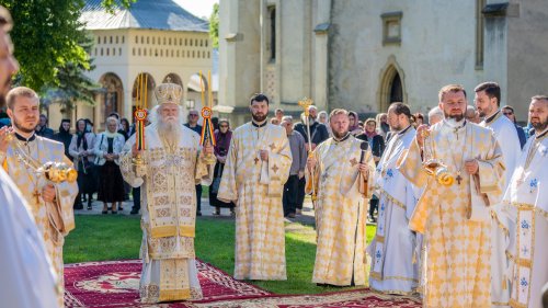 Duminica vindecării orbului la catedrala din Suceava Poza 215718