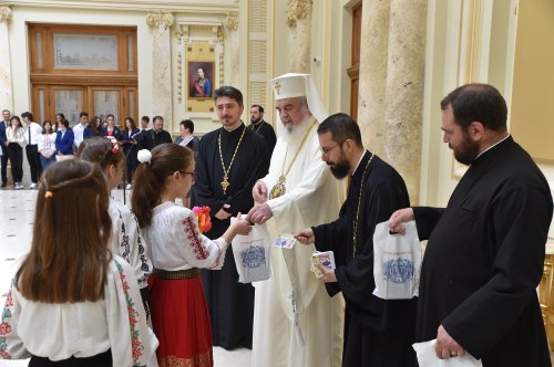 Vernisajul expoziției „Biblia călătoare și sfințitoare” la Palatul Patriarhiei Poza 215963